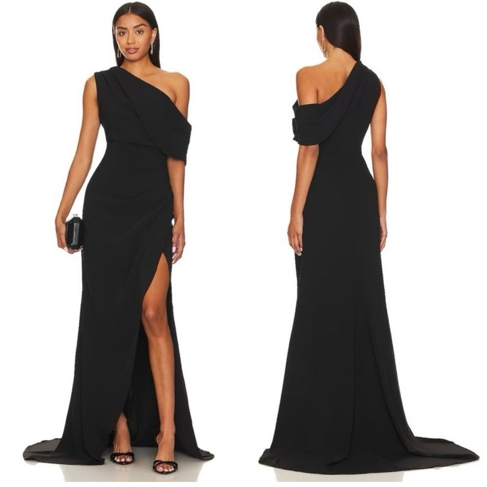 Elegant Black One-Shoulder Evening Gown